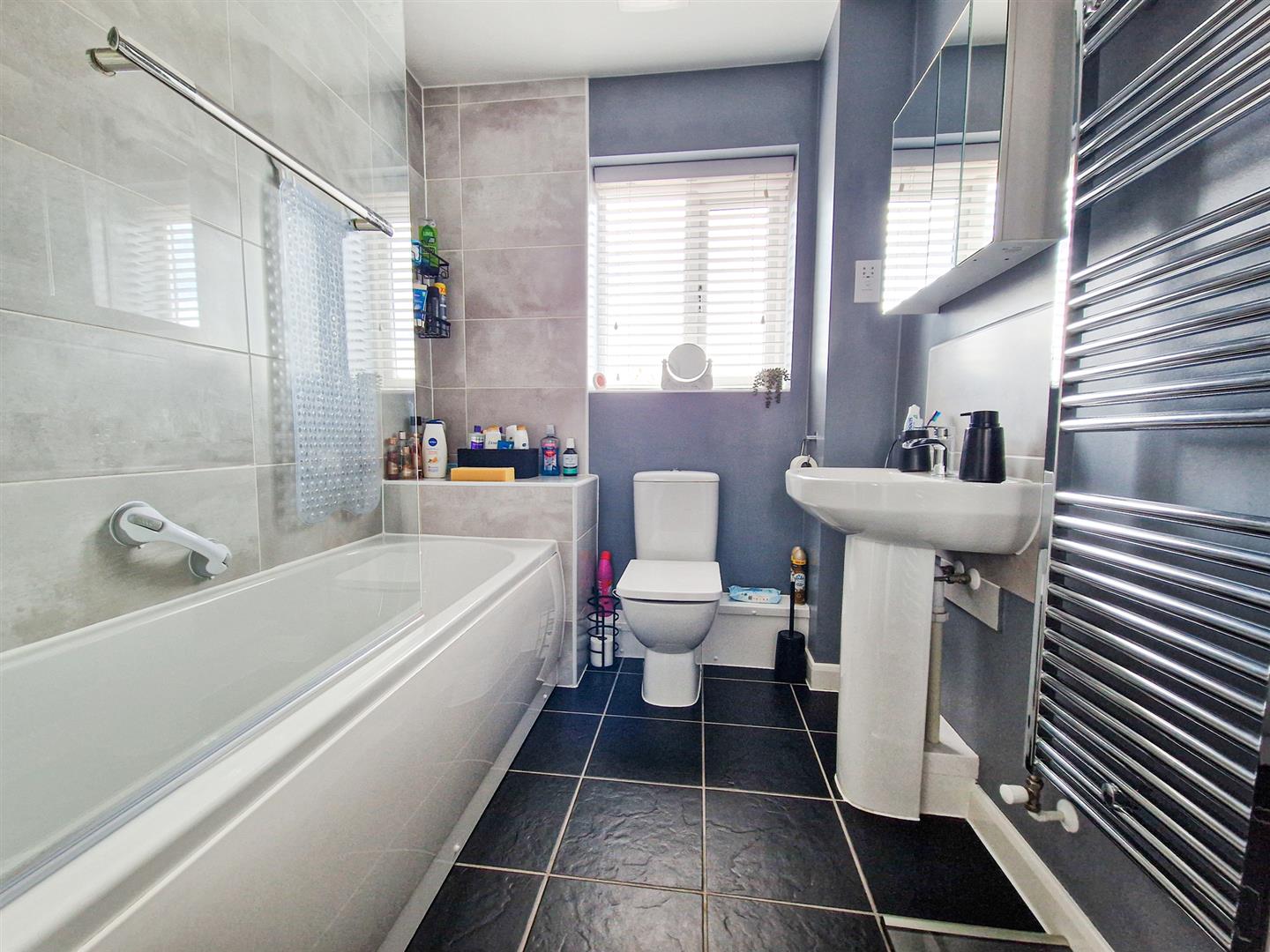 Lindrick Close, Great Denham